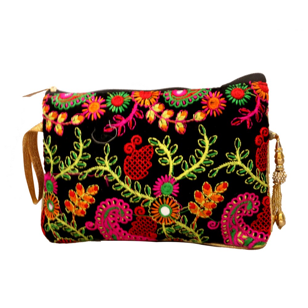 Assorted 5_6 Colours sling bag Purse Embroidery, 250 Gms at Rs 350/piece in  Nadiad