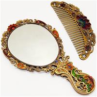 Beautiful mirror and comb set with royal detailing