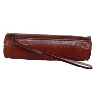Pouch made of pure leather with a zipper