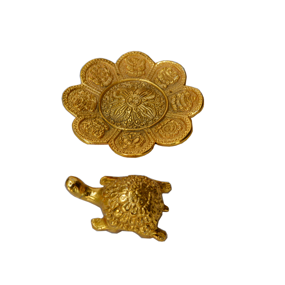 Oxidized Golden Plated Tortoise in Flower Shaped Plate