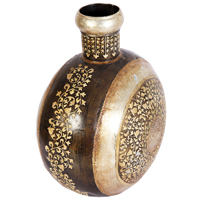Iron Handicraft Pot Online As Traditional Indian Gifts