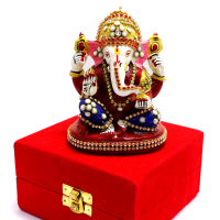 Seated Lord Ganesh With Designer Head Band 