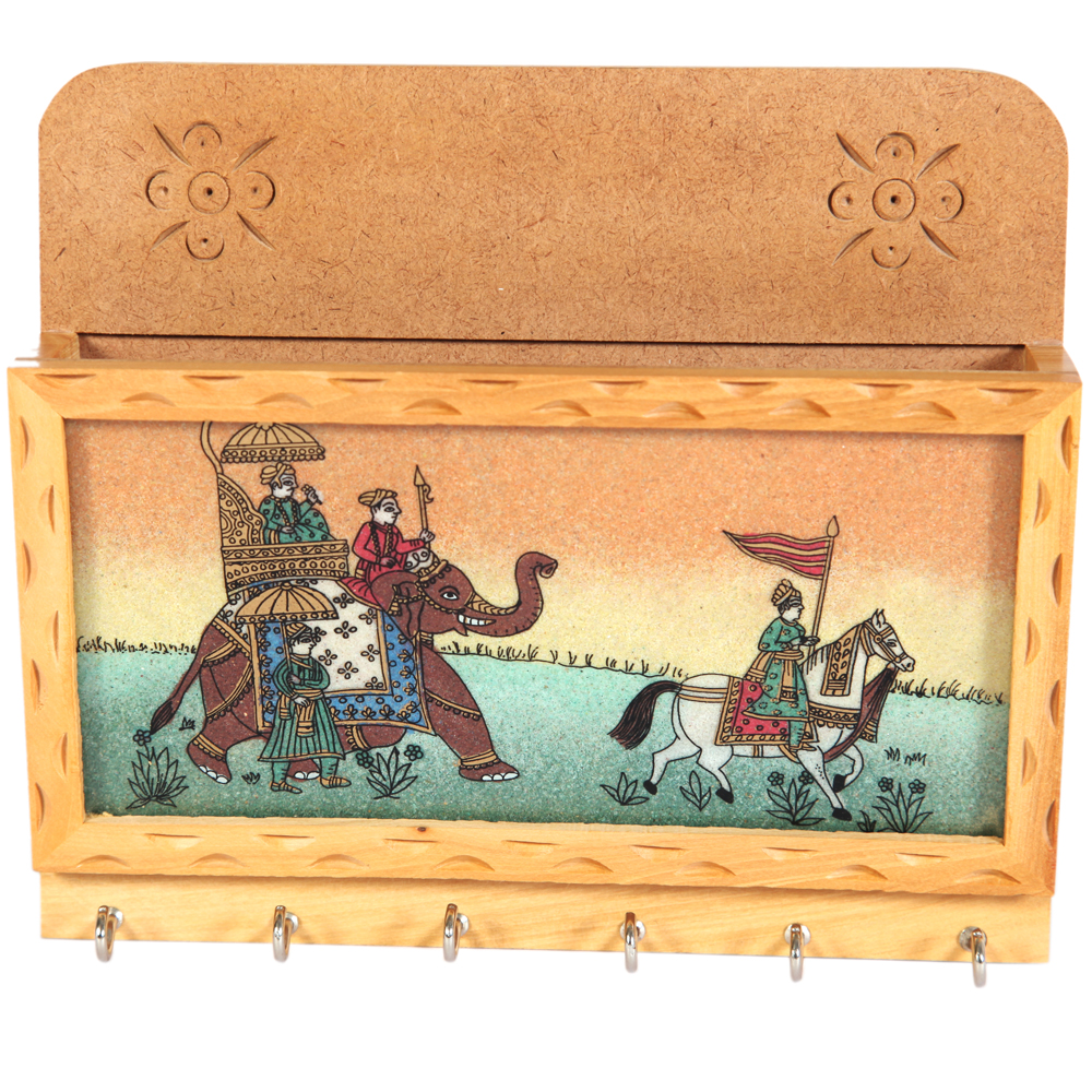 Wooden keyholder with elephant and horse painted in gemstone