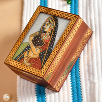Return Gift Adorned with Meenakari Necklace Painting on Marble